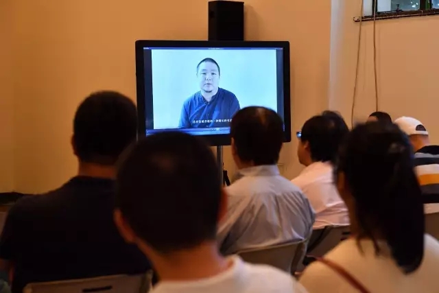 上海的城市更新，地标性构筑